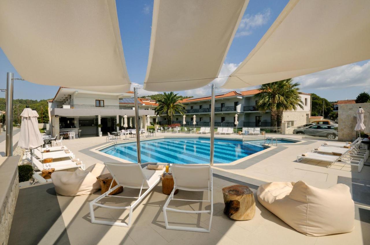 Aristotelis Hotel Fourka Exterior photo